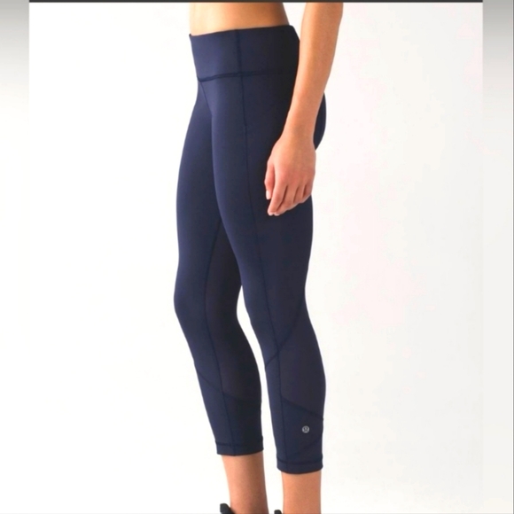 lululemon athletica Pants - Lululemon Pace Rival Crop Navy Blue Leggings